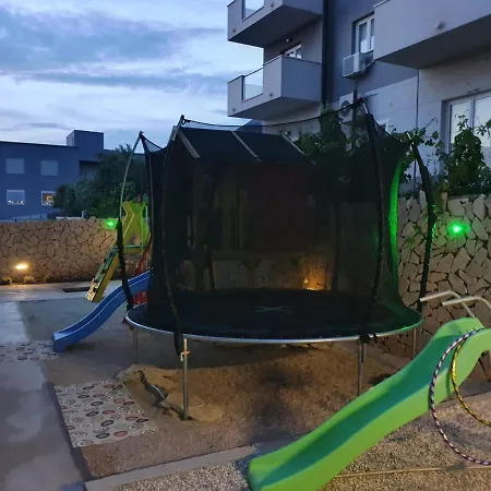 Over The Skyline Apartment Podstrana