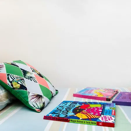 Apartment Over The Skyline *