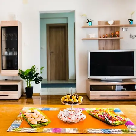 Apartment Over The Skyline