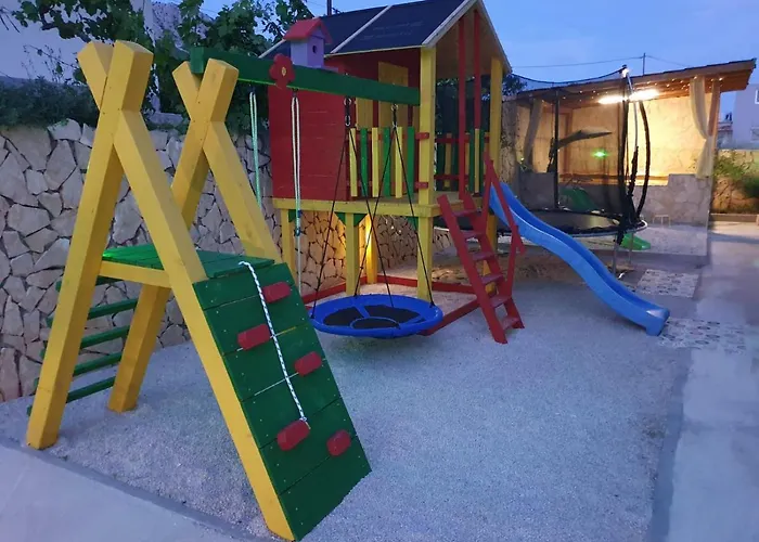 Over The Skyline Daire