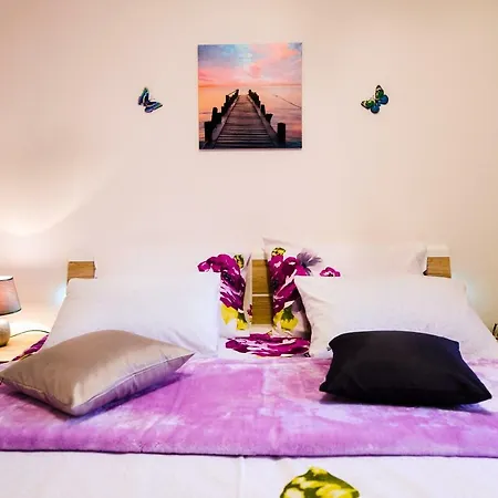 Over The Skyline * Podstrana