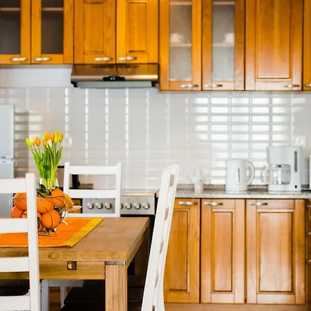 Over The Skyline Apartman *