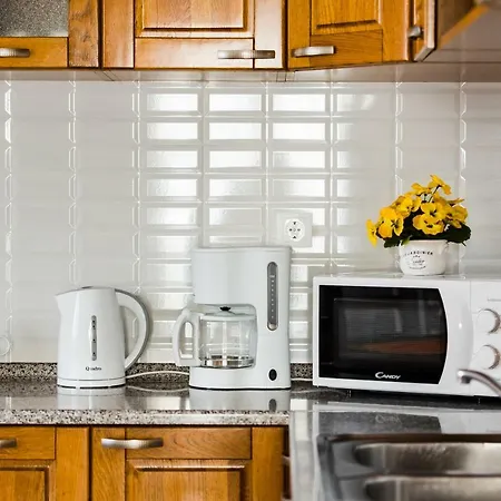 Over The Skyline Apartament *